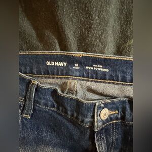 NWT Old Navy Wow 18Short Boyfriend Jeans